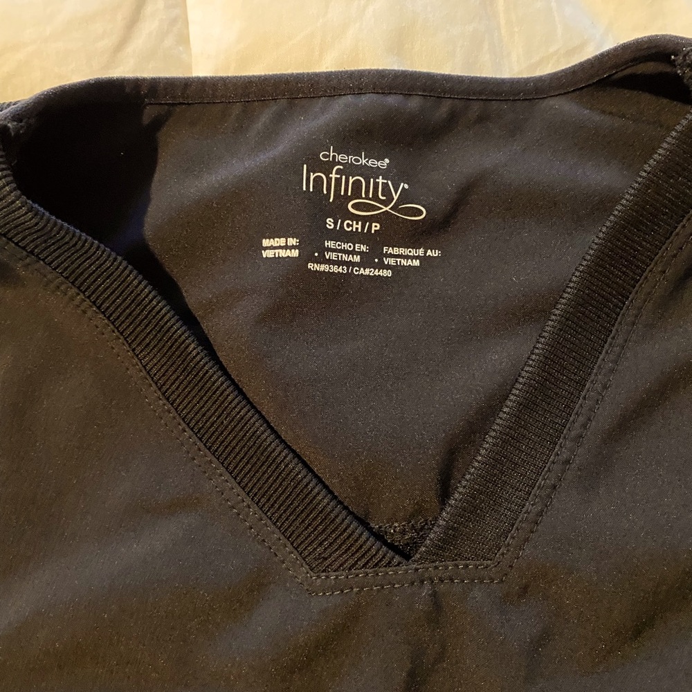 Cherokee Infinity top size: SMALL